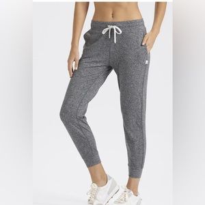 Vuori Performance Jogger - Heather Gray - Size Medium